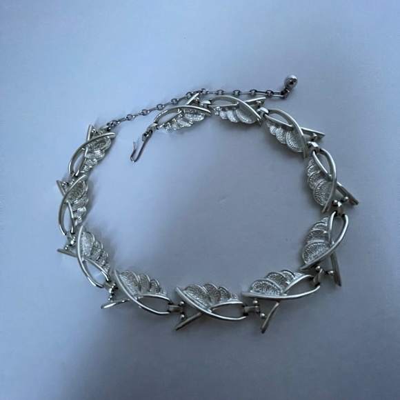 Necklace Earrings Bracelet Sarah Coventry Demi-Parure Vintage Silver Tone - Picture 5 of 16